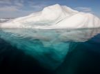 Verdens største isbjerg bevæger sig igen