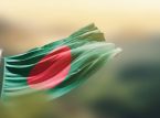 Bangladesh Air Force testfly styrter ind i skole og dræber mere end 30 mennesker